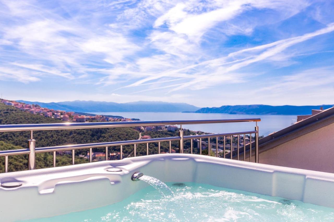 Apartman Aqua-Juric Crikvenica Exterior foto